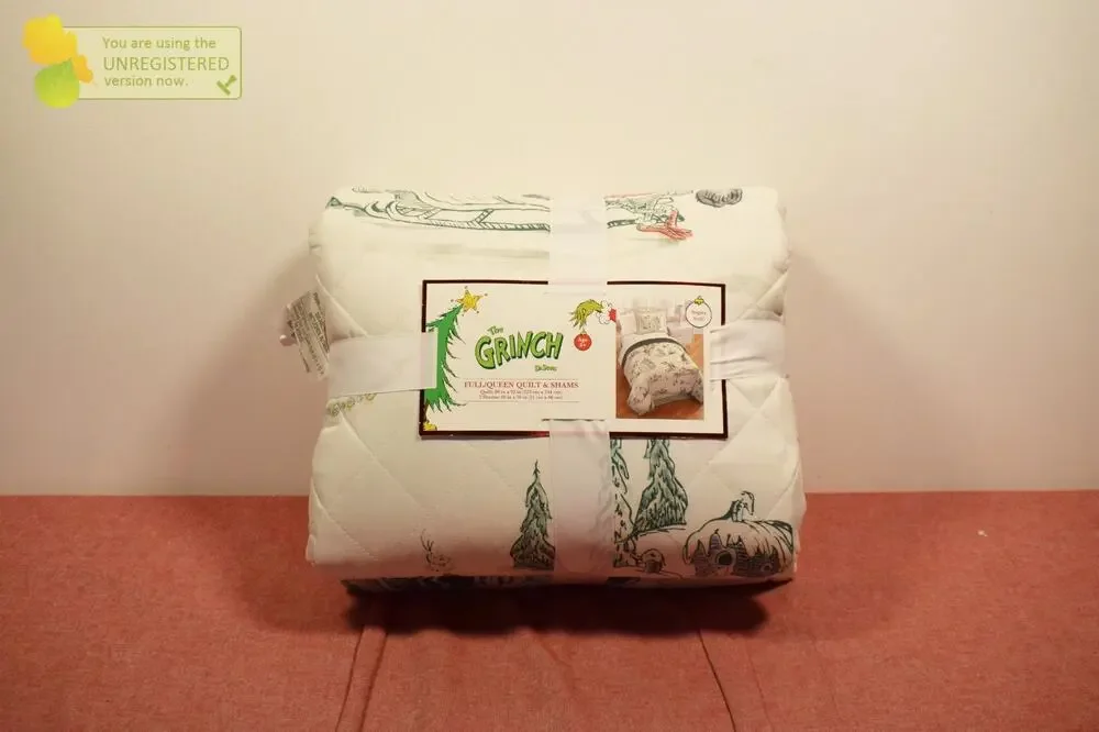 The Grinch Full/Queen Quilt & Shams #